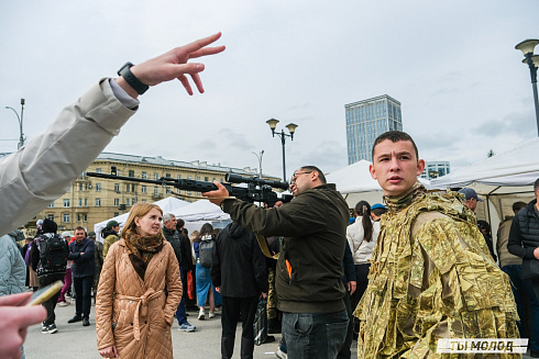 Передвижная выставка трофейной техники НАТО «Сила V Правде – Гордость и Победа»