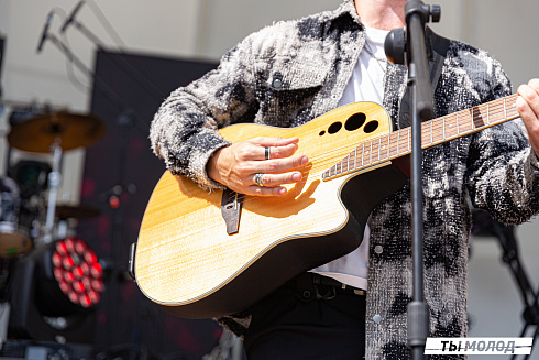 Фестиваль авторской музыки "СНИЗУ ФЕСТ 2024"