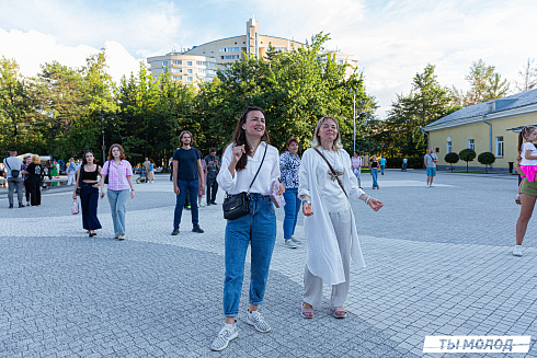 Фестиваль авторской музыки "СНИЗУ ФЕСТ 2024"