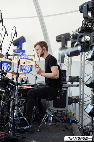 Фестиваль авторской музыки "СНИЗУ ФЕСТ 2024"