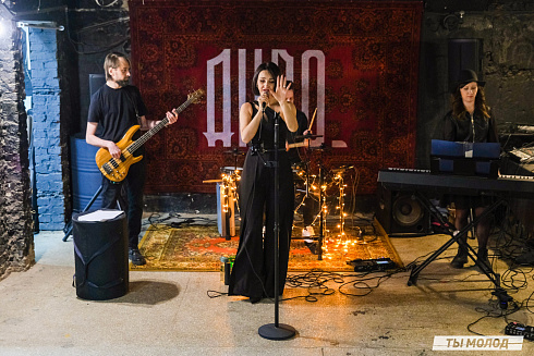 Художественная выставка "Контекст" в арт-резиденции "Респект" 