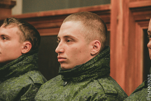 15 призывников из Новосибирской области отправились служить в Президентский полк