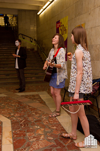 Акция "МетроMusic"