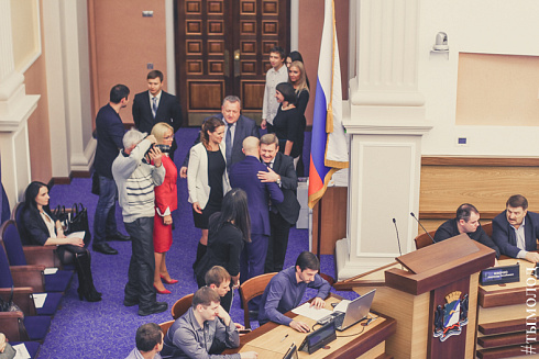 В Новосибирске наградили победителей конкурса среди предприятий и учреждений города «Лучшая организация работы с молодёжью» и активистов работающей молодёжи