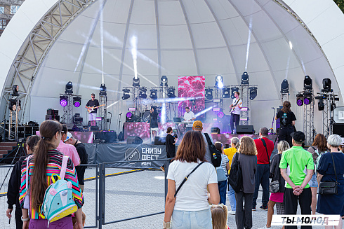 Фестиваль авторской музыки "СНИЗУ ФЕСТ 2024"