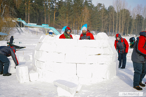 Фестиваль по строительству зимних хижин "Иглу-2024" 
