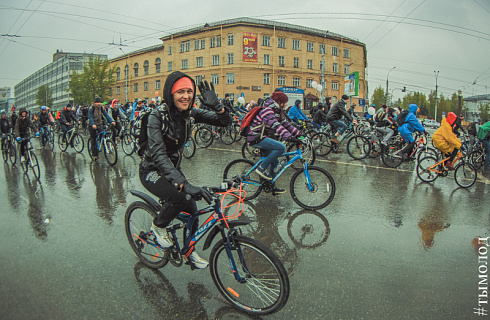Пятый велопробег «Километры Победы» прошёл в Новосибирске