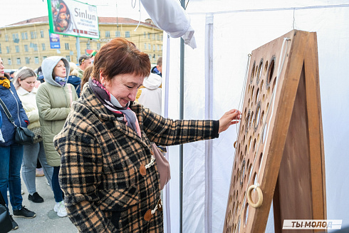 Передвижная выставка трофейной техники НАТО «Сила V Правде – Гордость и Победа»