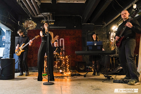 Художественная выставка "Контекст" в арт-резиденции "Респект" 