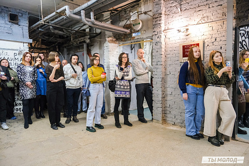 Художественная выставка "Контекст" в арт-резиденции "Респект" 