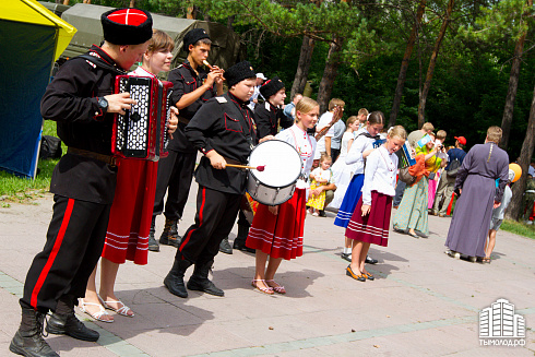 Молодежный крестный ход