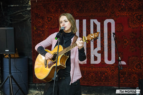 Художественная выставка "Контекст" в арт-резиденции "Респект" 