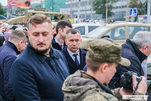 Передвижная выставка трофейной техники НАТО «Сила V Правде – Гордость и Победа»