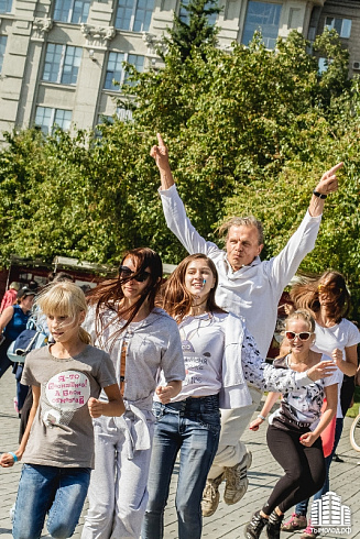 Фестиваль &quot;Краски лета&quot;