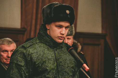 15 призывников из Новосибирской области отправились служить в Президентский полк
