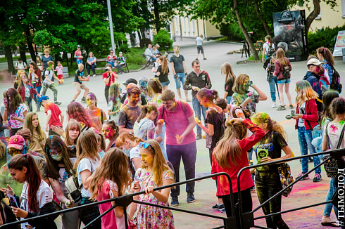 Фестиваль красок Happy fest