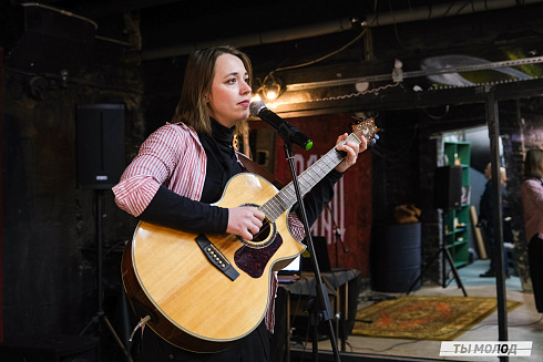 Художественная выставка "Контекст" в арт-резиденции "Респект" 