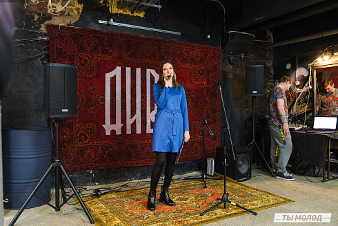 Художественная выставка "Контекст" в арт-резиденции "Респект" 