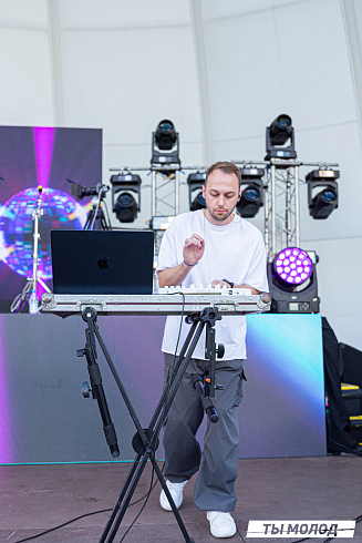 Фестиваль авторской музыки "СНИЗУ ФЕСТ 2024"