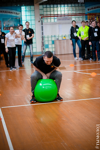 Зимняя спартакиада среди молодёжных центров по офисным видам спорта