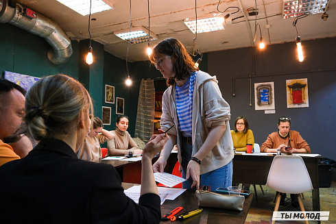 Художественная выставка "Контекст" в арт-резиденции "Респект" 