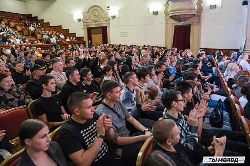 Второй полуфинал лиги "КВН-Сибирь-НЭКСТ"