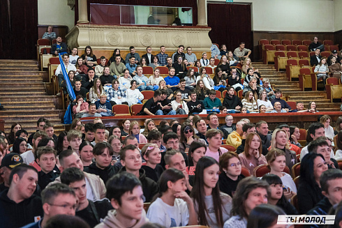 Второй полуфинал лиги "КВН-Сибирь-НЭКСТ"