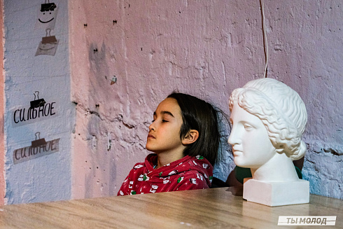 Художественная выставка "Контекст" в арт-резиденции "Респект" 