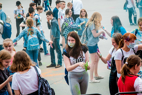 Фестиваль красок Happy fest