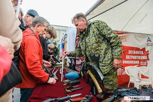 Передвижная выставка трофейной техники НАТО «Сила V Правде – Гордость и Победа»