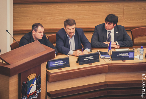 В Новосибирске наградили победителей конкурса среди предприятий и учреждений города «Лучшая организация работы с молодёжью» и активистов работающей молодёжи