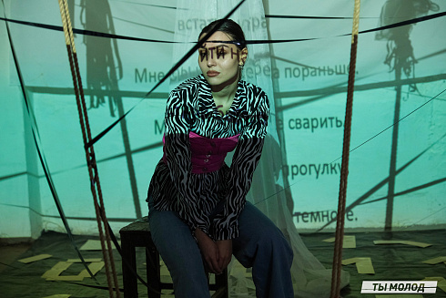 Художественная выставка "Контекст" в арт-резиденции "Респект" 