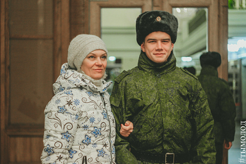 15 призывников из Новосибирской области отправились служить в Президентский полк