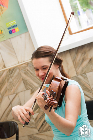 Акция "МетроMusic"