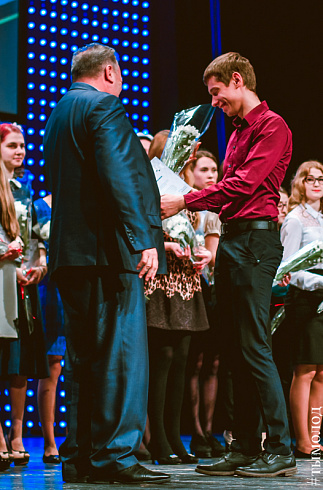 Вручение свидетельств и присвоение званий "Стипендиат мэрии Новосибирска"