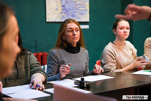 Художественная выставка "Контекст" в арт-резиденции "Респект" 