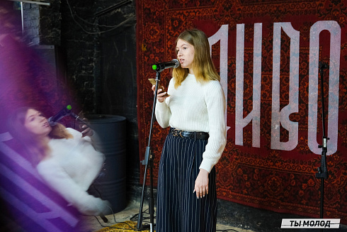 Художественная выставка "Контекст" в арт-резиденции "Респект" 