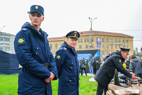Передвижная выставка трофейной техники НАТО «Сила V Правде – Гордость и Победа»