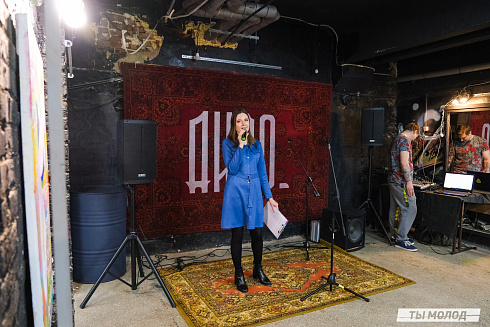 Художественная выставка "Контекст" в арт-резиденции "Респект" 