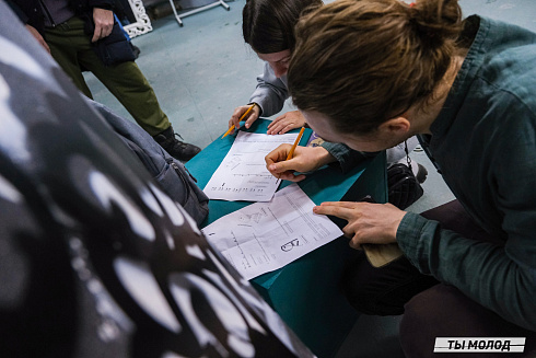 Художественная выставка "Контекст" в арт-резиденции "Респект" 